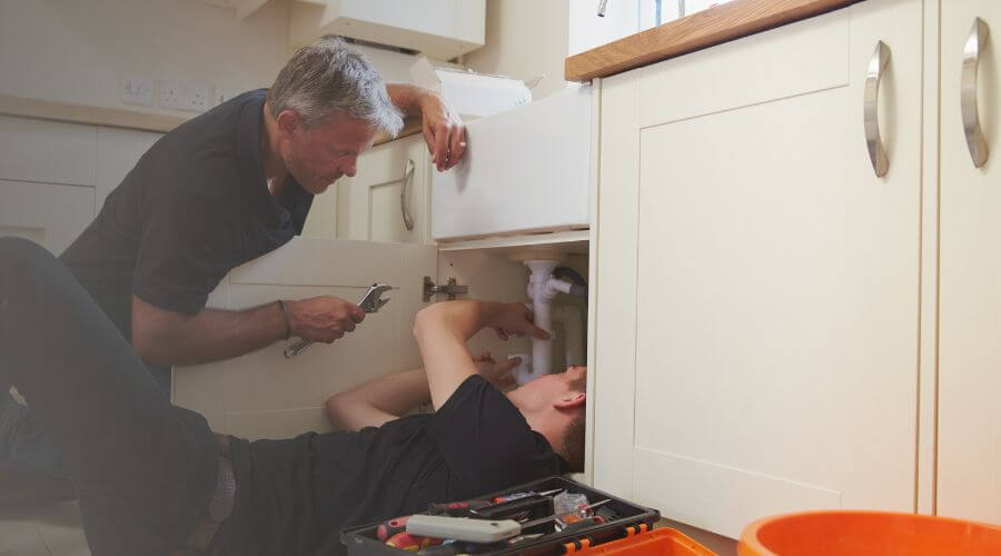 Professional burst pipe repair services in De Berry, TX